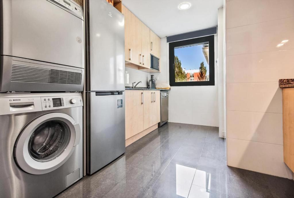 Barcelona-Forum Apartments Сант Адриа де Бесос Екстериор снимка